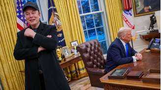Elon Musk e Donald Trump, durante seu pronunciamento na Casa Branca