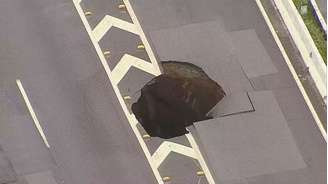 Cratera se abre na Marginal Tietê