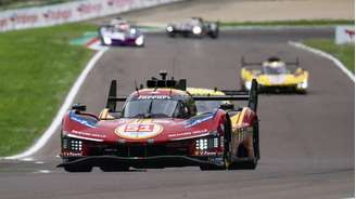 Carro #51 vence em casa