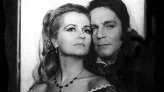 Sérgio Cardoso e Rosamaria Murtinho em Somos Todos Irmãos