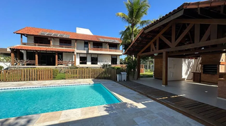 Pais de Larissa Manoela reduzem preço de mansão que tentam vender há dois anos