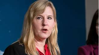 A deputada estadual democrata Melissa Hortman, de 55 anos, foi assassinada a tiros dentro de sua casa em Minnesota, no centro-oeste dos EUA