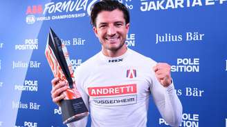 Jake Dennis conquista primeira pole para a Andretti na temporada