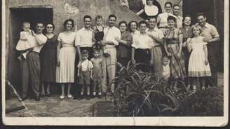 Imagem histórica de família de imigrantes italianos no Brasil