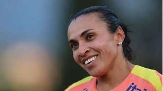 Marta em treino pela seleção (Foto: Lívia Villas Boas / CBF)