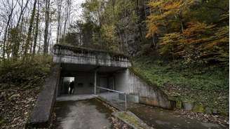 A Suíça tem uma forte cultura de defesa civil, com abrigos espalhados por todo o país