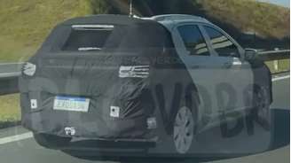 SUV do Onix é flagrado no Brasil