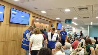 Representantes do Procon-RJ fazem fiscalização no Espaço Cuidar Bem, da Unimed Ferj, em setembro de 2025