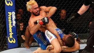 Lutador Godofredo Pepey 