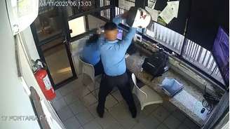 Vítima trabalhava na portaria de um condomínio residencial, quando foi agredida pelo colega