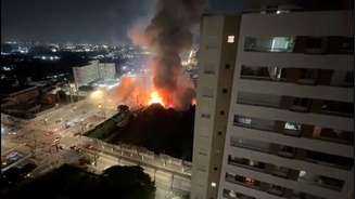 Uma explosão seguida de um incêndio foi registrada na quinta-feira, 13, no Tatuapé, na zona leste de São Paulo.