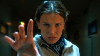 Millie Bobby Brown retorna como Eleven (ou Onze, em português)