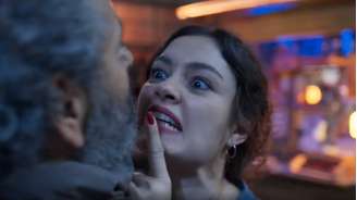 Joaquim (Marcos Palmeira) e Gerluce (Sophie Charlotte) de Três Graças (Reprodução/TV Globo)