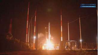 Meio minuto após o lançamento do foguete HANBIT-Nano "foi observada uma anomalia no veículo lançador", segundo a FAB