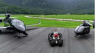 Neymar exibiu os artigos de luxo em postagem no Instagram.