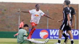 Red Bull Bragantino encara o Cosmopolitano em novo desafio na Copinha. 