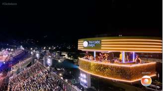 Gabriela e Chaiany deixaram temporariamente a casa e aproveitaram a noite na folia