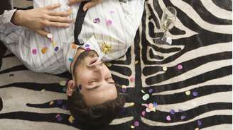 Não existe “cura imediata” para a ressaca, mas algumas estratégias podem ajudar o corpo a se recuperar mais rápido