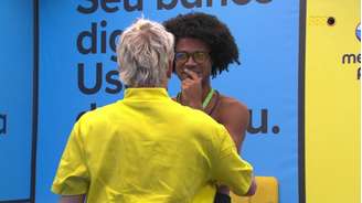 Breno e Juliano se encontram no Quarto Secreto