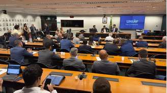 Mendonça Filho se reúne com bancada do União Brasil para tratar da PEC da Segurança