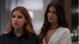 Juquinha (Gabriela Medvedovsky) e Lorena (Alanis Guillen) de Três Graças (Reprodução/TV Globo)