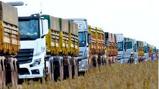 Os caminhoneiros foram incluídos no grupo prioritário de vacinação por estarem em constante deslocamento