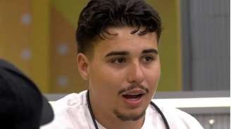 Ex-BBB Pedro Henrique Espindola entra com processo milionário contra a Globo após desistência