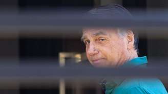 Jair Bolsonaro está internado no hospital em Brasília desde o último dia 13