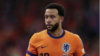 Memphis Depay foi cortado da seleção holandesa nesta Data Fifa por lesão