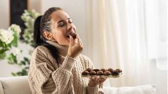 Especialistas explicam que o doce estimula a liberação de substâncias associadas ao prazer, bem-estar e alívio do estresse