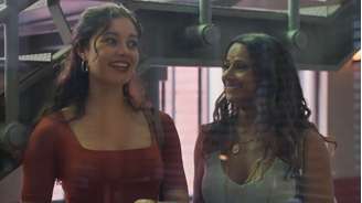 Gerluce (Sophie Charlotte) e Consuelo (Viviane Araújo) de Três Graças (Reprodução/TV Globo)