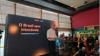 Romeu Zema lança diretrizes do seu plano de governo em um evento em São Paulo sob o mote 'O Brasil sem intocáveis'