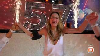 Ana Paula Renault é a grande campeã do BBB 26 e leva prêmio de R$ 5,7 milhões.
