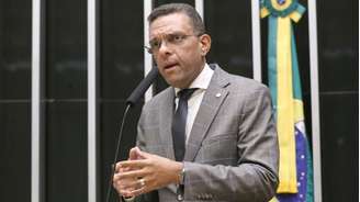 Otoni de Paula discursa na Câmara