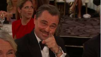 Leonardo DiCaprio reage a piada feita por Nikki Glaser durante o Globo de Ouro 2026