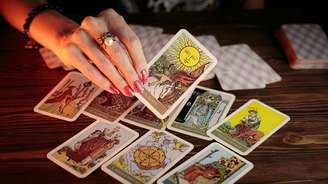 Planejamento mensal com Tarot