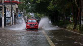 Capital paulista pode ter chuva durante a tarde e a noite desta segunda-feira, 27, segundo o CGE