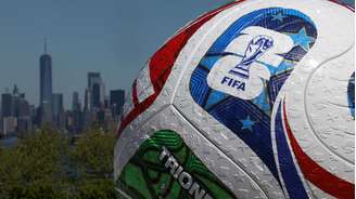 Bola oficial da Copa nos Estados Undos, Canadá e México, em 2026.