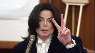 Michael Jackson durante o julgamento realizado em Santa Bárbara, na Califórnia, em 2005