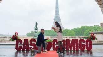 Na segunda viagem a Paris com a namorada, Ronivaldo da Costa Meireles pediu Pâmela Costa dos Santos em casamento, com vista para a Torre Eiffel. (05/05/2026)