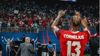 Derek Cornelius, zagueiro da seleção canadense.
