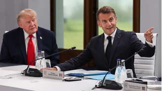 O presidente dos Estados Unidos, Donald Trump (esquerda) e o presidente da França, Emmanuel Macron, na cúpula do G7 em Évian. Em 16 de junho de 2026.