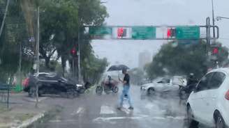 Chuva no Grande Recife.