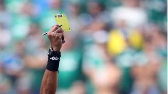 Número de cartões pode ser critério de desempate na Copa do Mundo.