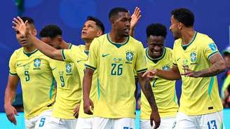 Brasil garante primeiro lugar do Grupo C da Copa do Mundo e vai enfrentar segundo do Grupo F na próxima fase
