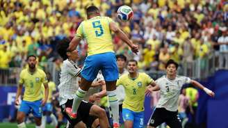 Cabeceio de Casemiro no gol de empate do Brasil.