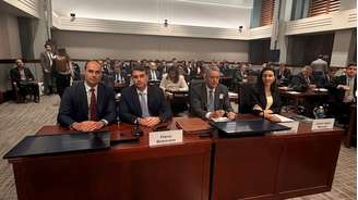 Senador e pré-candidato à Presidência apostou em discurso político e de ataques ao Executivo ao participar de audiência nos EUA sobre investigação de supostas práticas desleais adotadas no comércio pelo Brasil