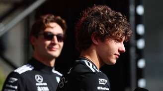 George Russell nega que a Mercedes tenha um piloto favorito 