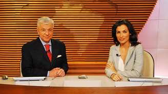 Renato Machado e Renata Vasconcellos durante apresentação do 'Bom Dia Brasil', da TV Globo