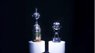 Troféus da Copa Libertadores e da Copa Sul-Americana
